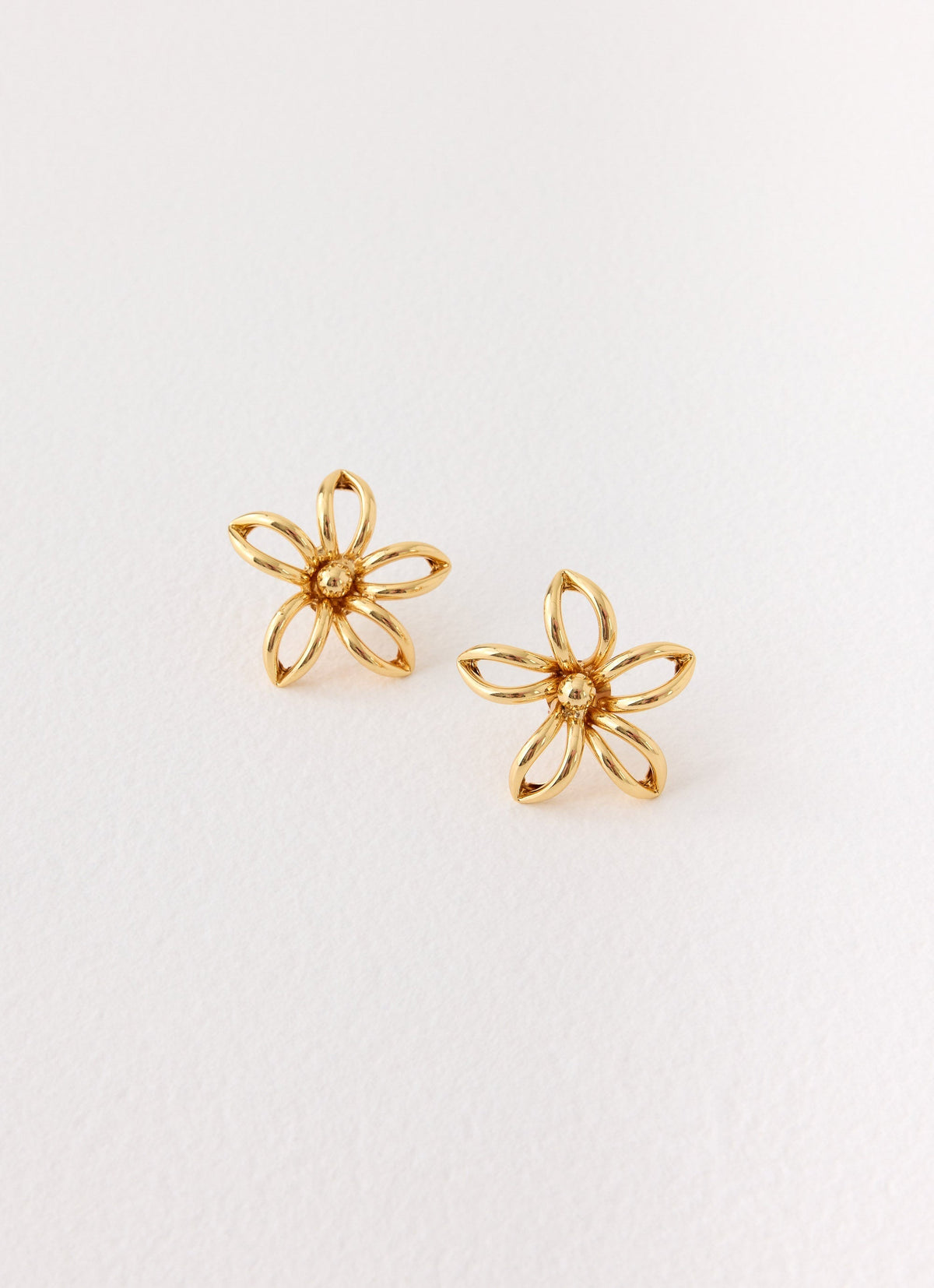 Sunpetal Earrings - Gold